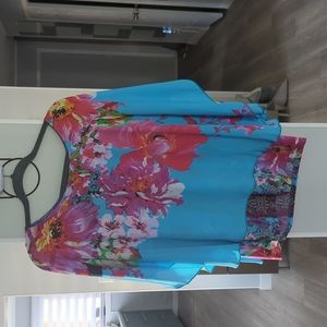 Nygard festive blouse